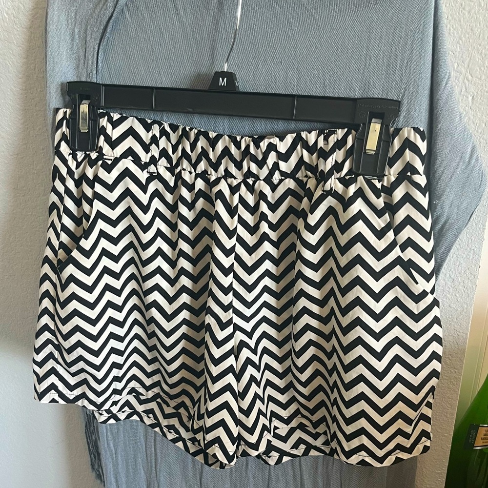 BeBop Zebra striped shorts, size Med